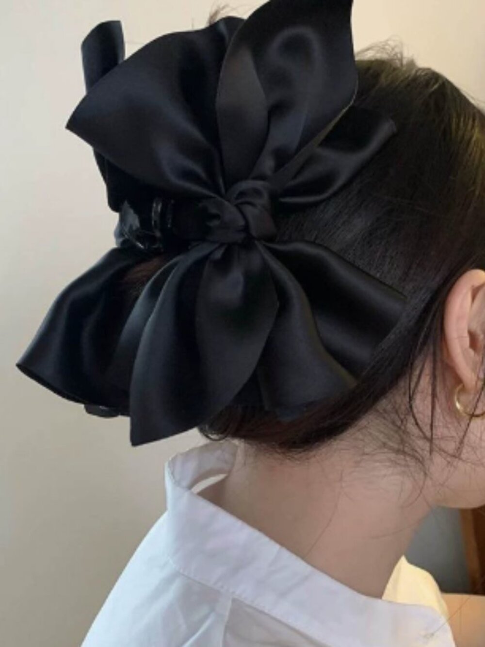 Woman's hairpin